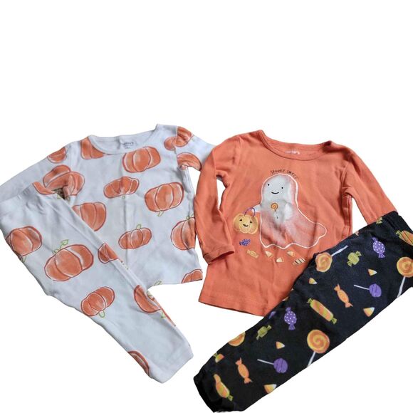 2 Pairs Girl's 18 Months Carters Pajamas - Picture 1 of 4